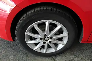 Used 2017 SEAT Ibiza Se Sport Red - Interior and Exterior details 20