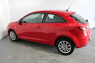 Used 2017 SEAT Ibiza Se Sport Red - Interior and Exterior details 7