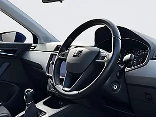 Used 2017 SEAT Ibiza Se Technology Blue - Interior and Exterior details 10