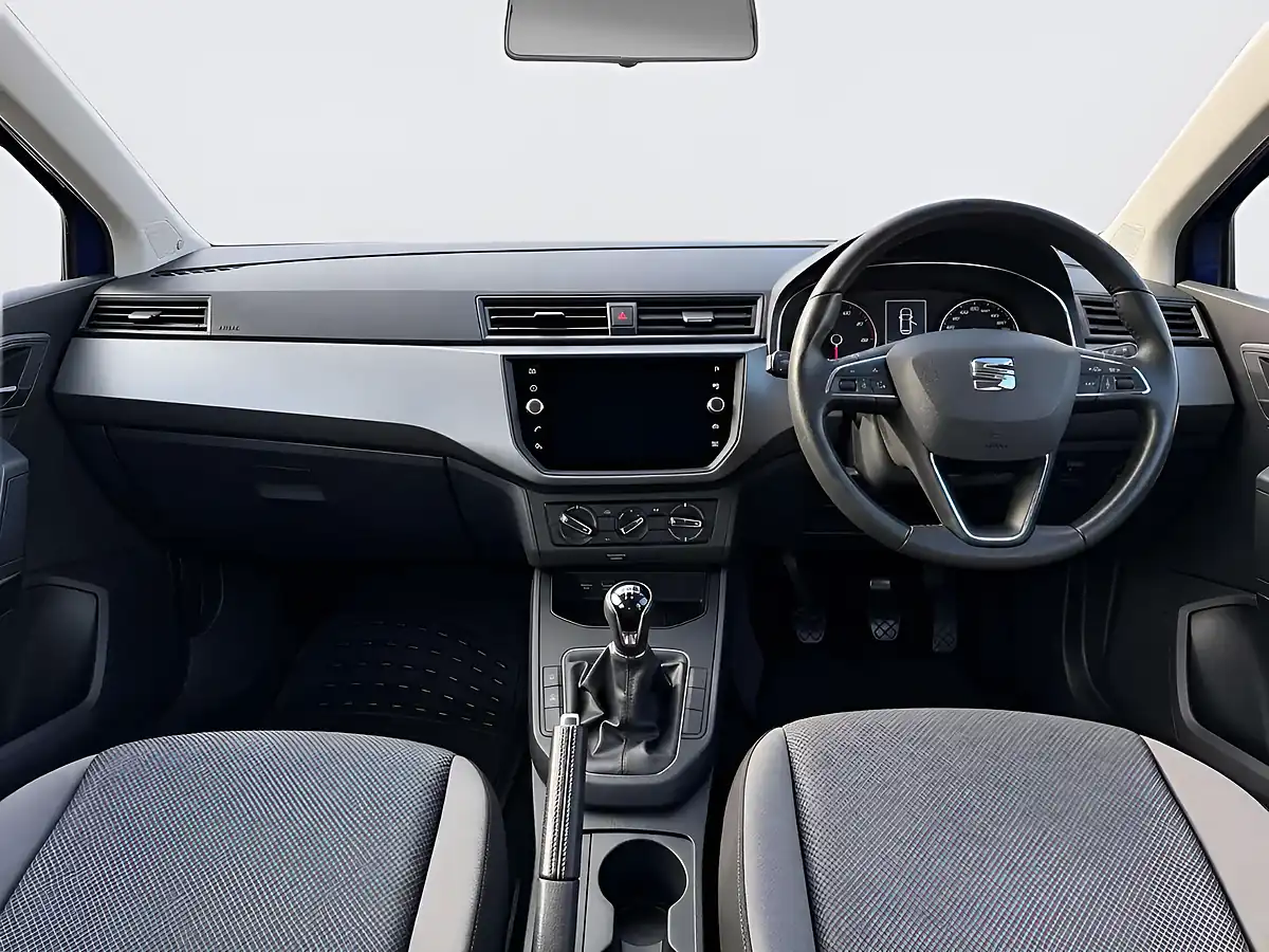 Used 2017 SEAT Ibiza Se Technology Blue - Interior and Exterior details 11
