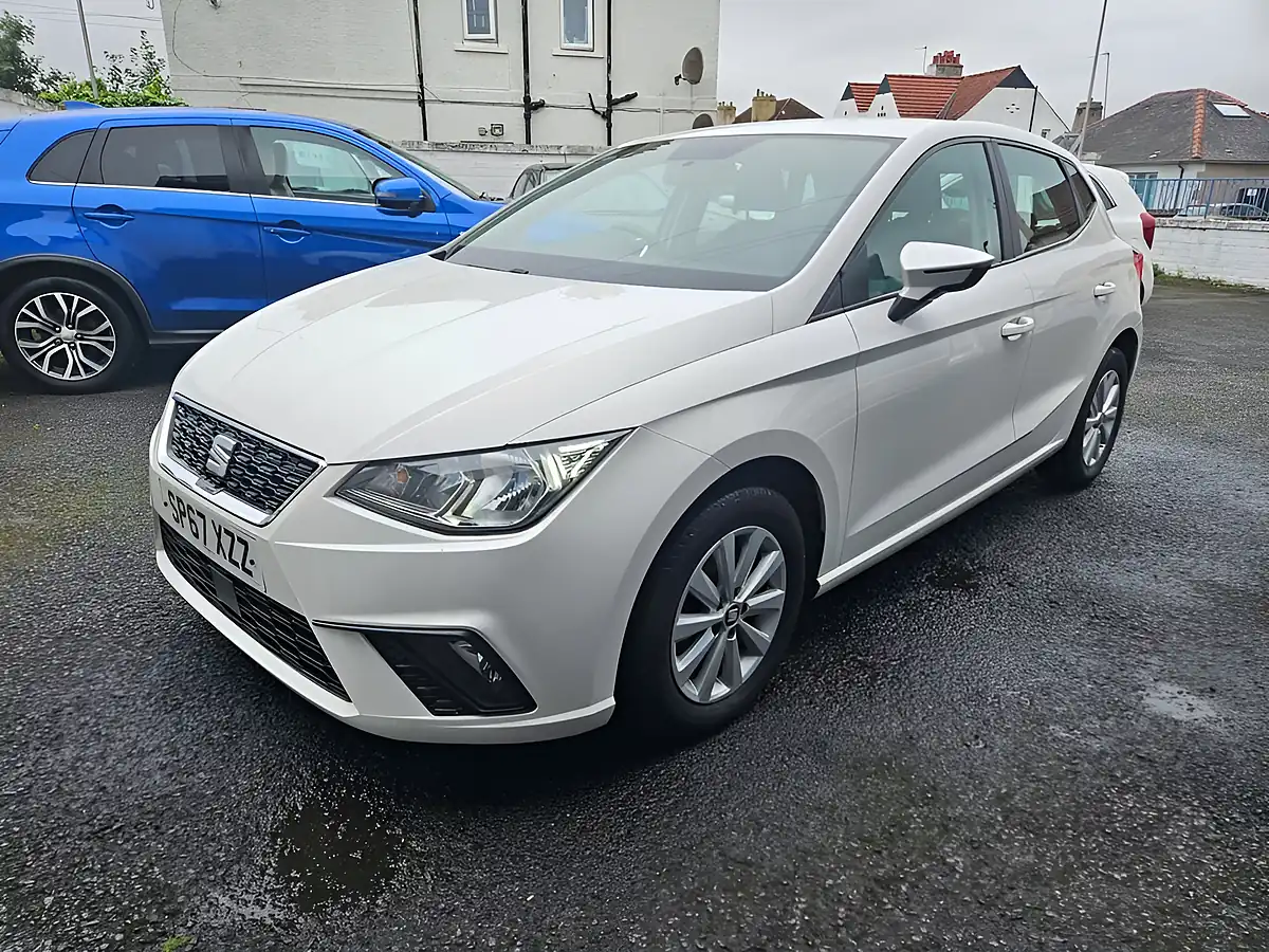 Used 2017 SEAT Ibiza Se White - Interior and Exterior details 2