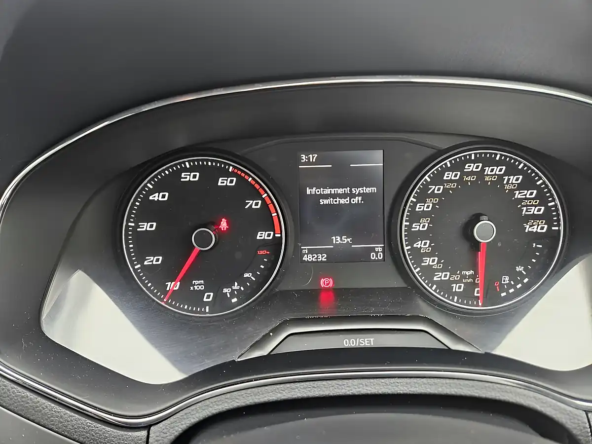 Used 2017 SEAT Ibiza Se White - Interior and Exterior details 3