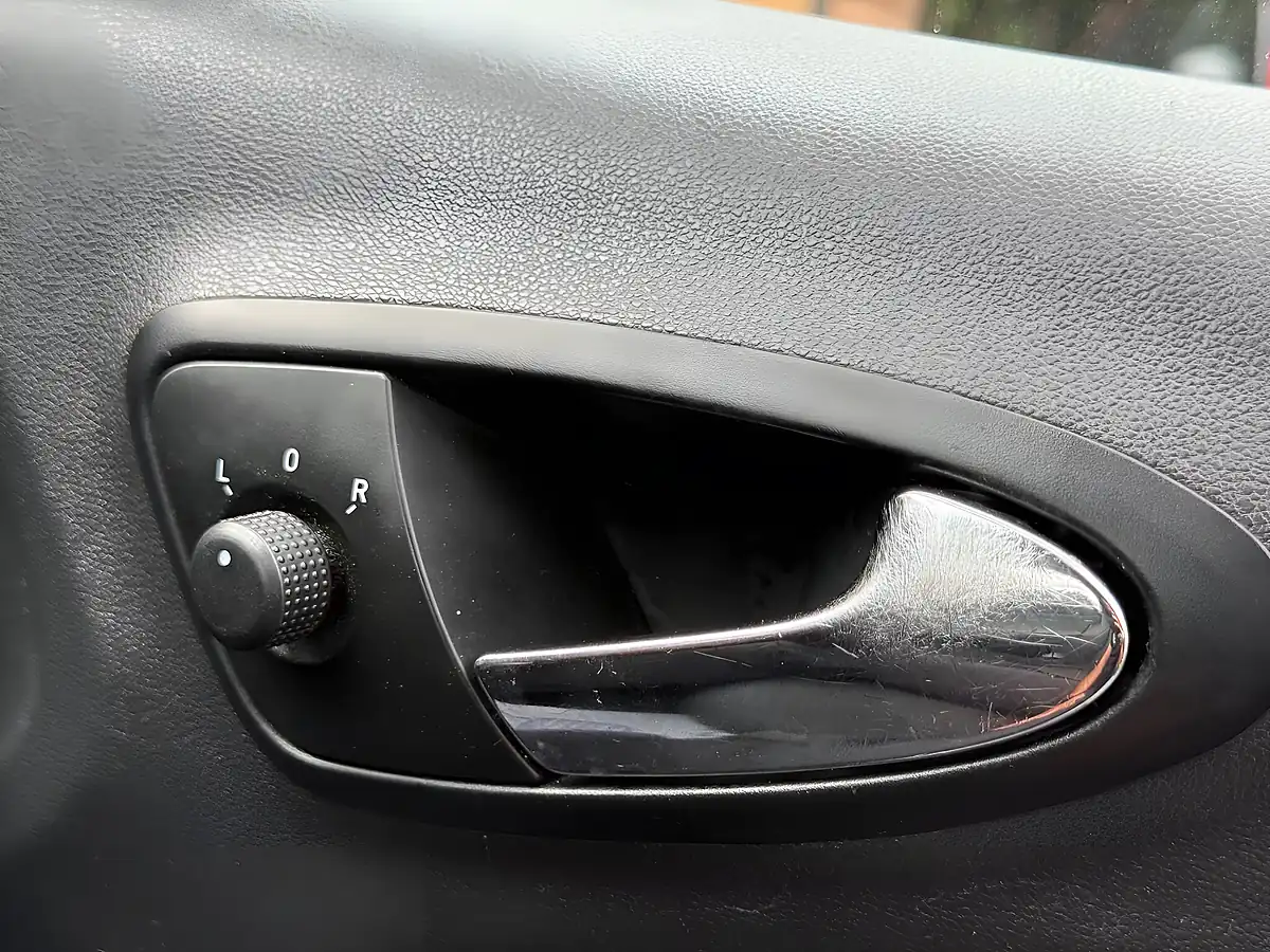Used 2017 SEAT Ibiza Se White - Interior and Exterior details 13
