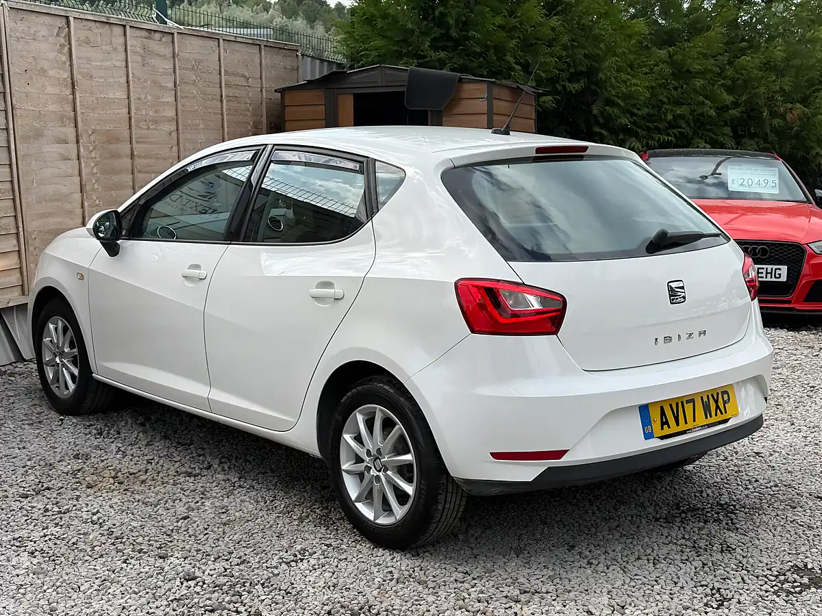 Used 2017 SEAT Ibiza Se White - Interior and Exterior details 3