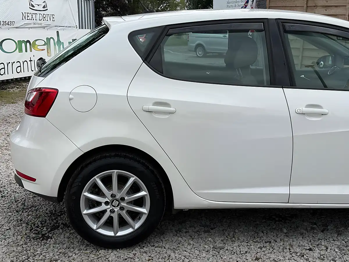 Used 2017 SEAT Ibiza Se White - Interior and Exterior details 7