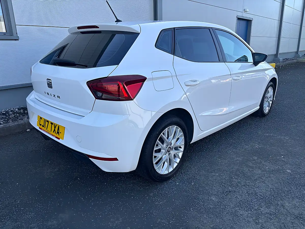 Used 2017 SEAT Ibiza Se White - Interior and Exterior details 10