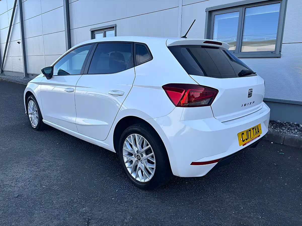 Used 2017 SEAT Ibiza Se White - Interior and Exterior details 11