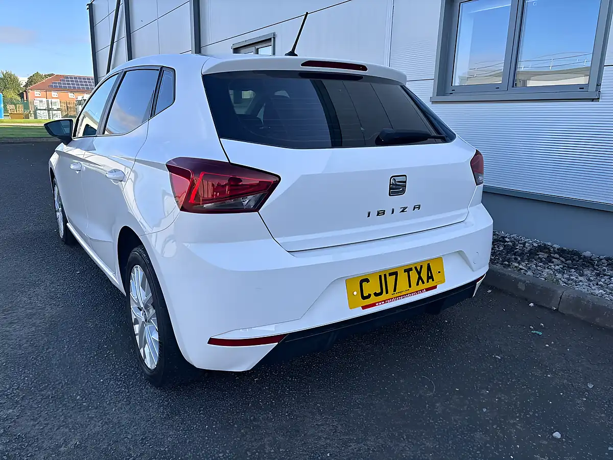Used 2017 SEAT Ibiza Se White - Interior and Exterior details 12
