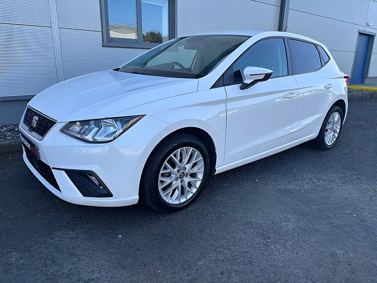 Used 2017 SEAT Ibiza Se White - Interior and Exterior details 7
