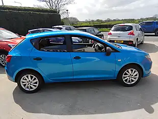 Used 2017 SEAT Ibiza Sol Blue - Interior and Exterior details 13