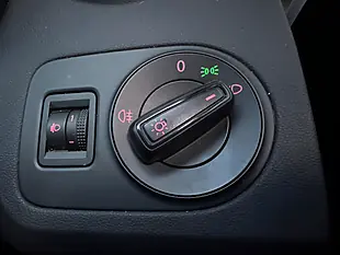 Used 2017 SEAT Ibiza Sol White - Interior and Exterior details 18