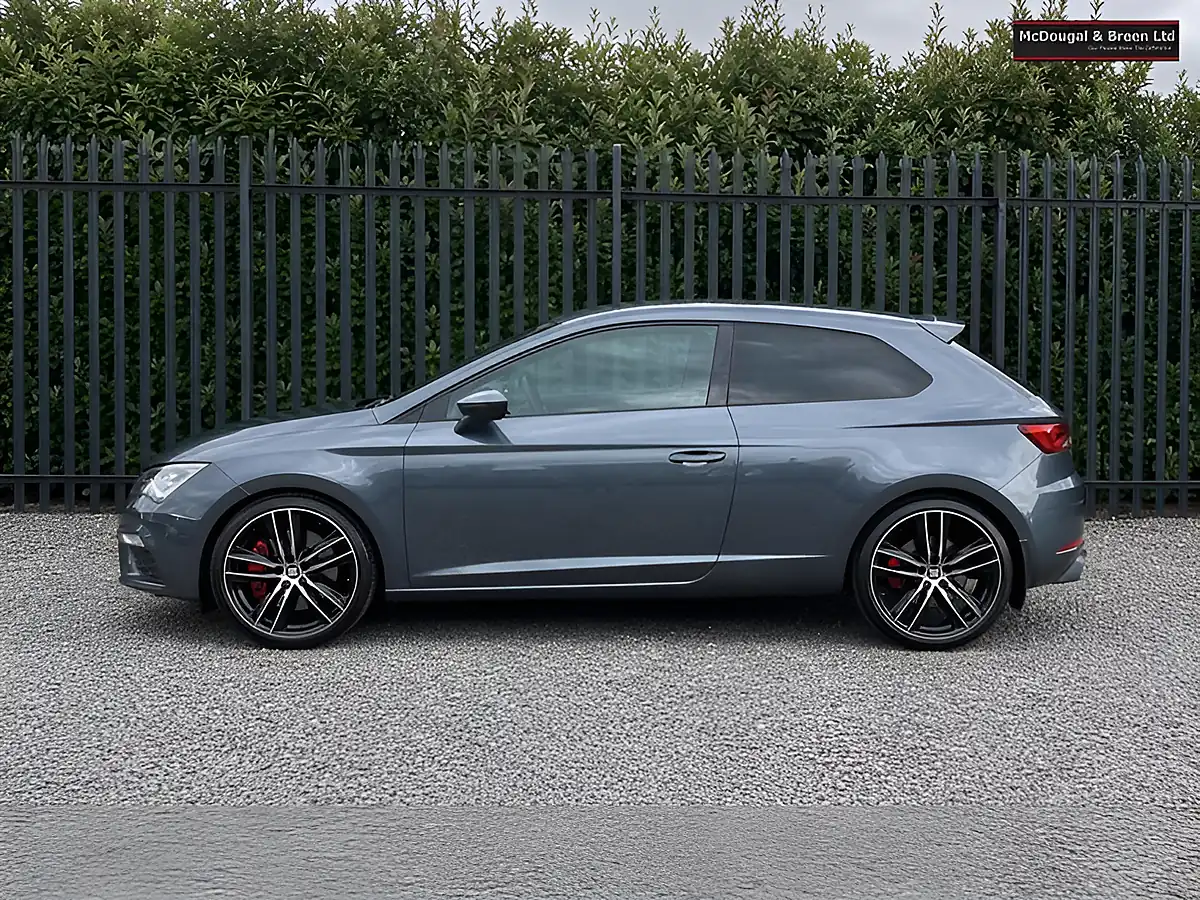 Used 2017 SEAT Leon Cupra 300 Sport Coupe Grey - Interior and Exterior details 2