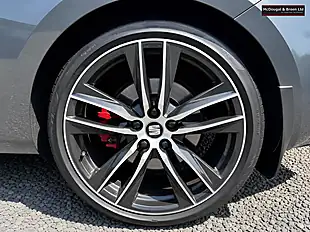 Used 2017 SEAT Leon Cupra 300 Sport Coupe Grey - Interior and Exterior details 9
