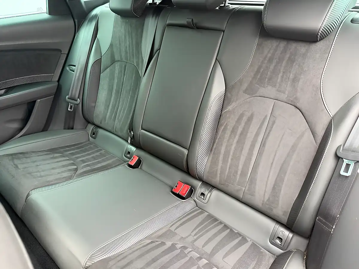 Used 2017 SEAT Leon Cupra Blue - Interior and Exterior details 20