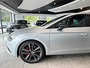 Used 2017 SEAT Leon Cupra Silver - Interior and Exterior details 6