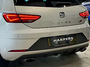 Used 2017 SEAT Leon Cupra Silver - Interior and Exterior details 8