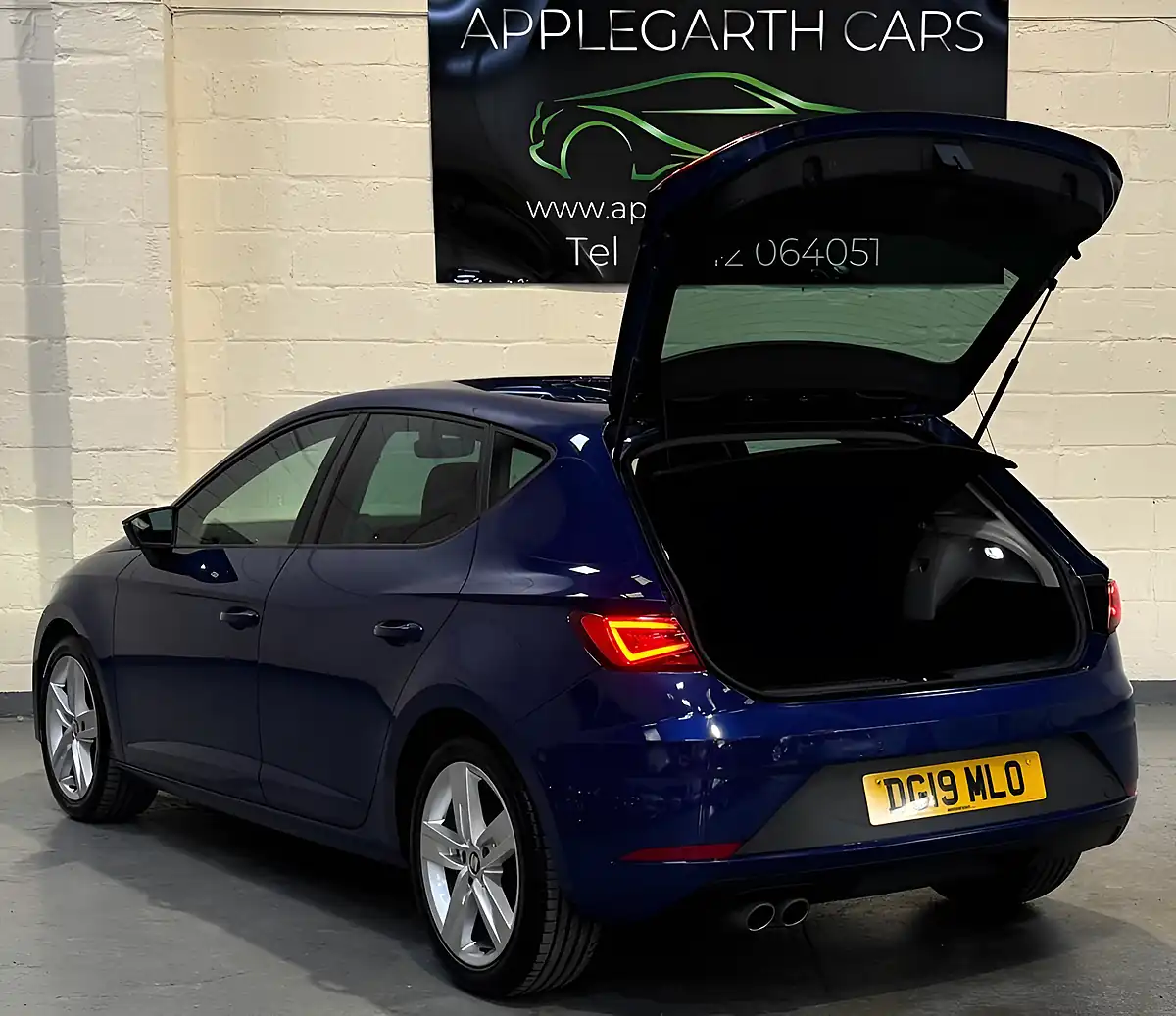 Used 2017 SEAT Leon Fr Blue - Interior and Exterior details 8
