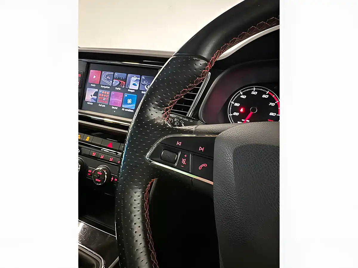 Used 2017 SEAT Leon Fr Technology Black - Interior and Exterior details 17