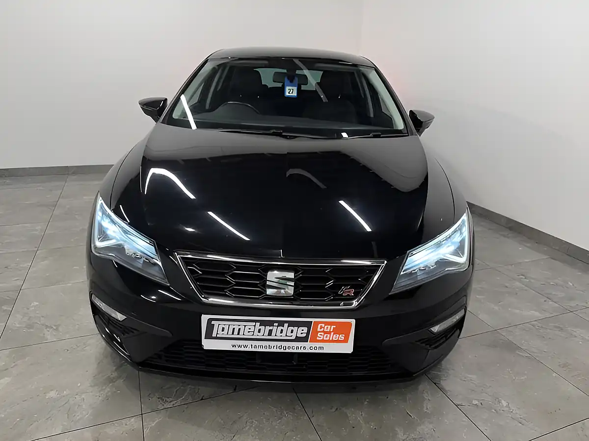 Used 2017 SEAT Leon Fr Technology Black - Interior and Exterior details 3