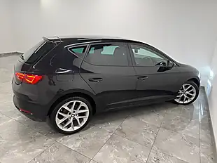 Used 2017 SEAT Leon Fr Technology Black - Interior and Exterior details 8