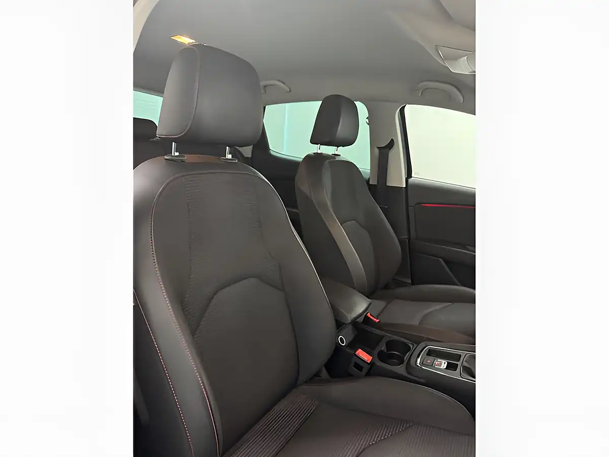 Used 2017 SEAT Leon Fr Technology Black - Interior and Exterior details 9