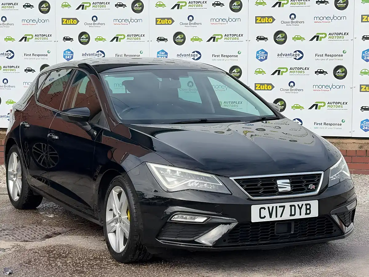 Used 2017 SEAT Leon Fr Technology Black - Interior and Exterior details 4