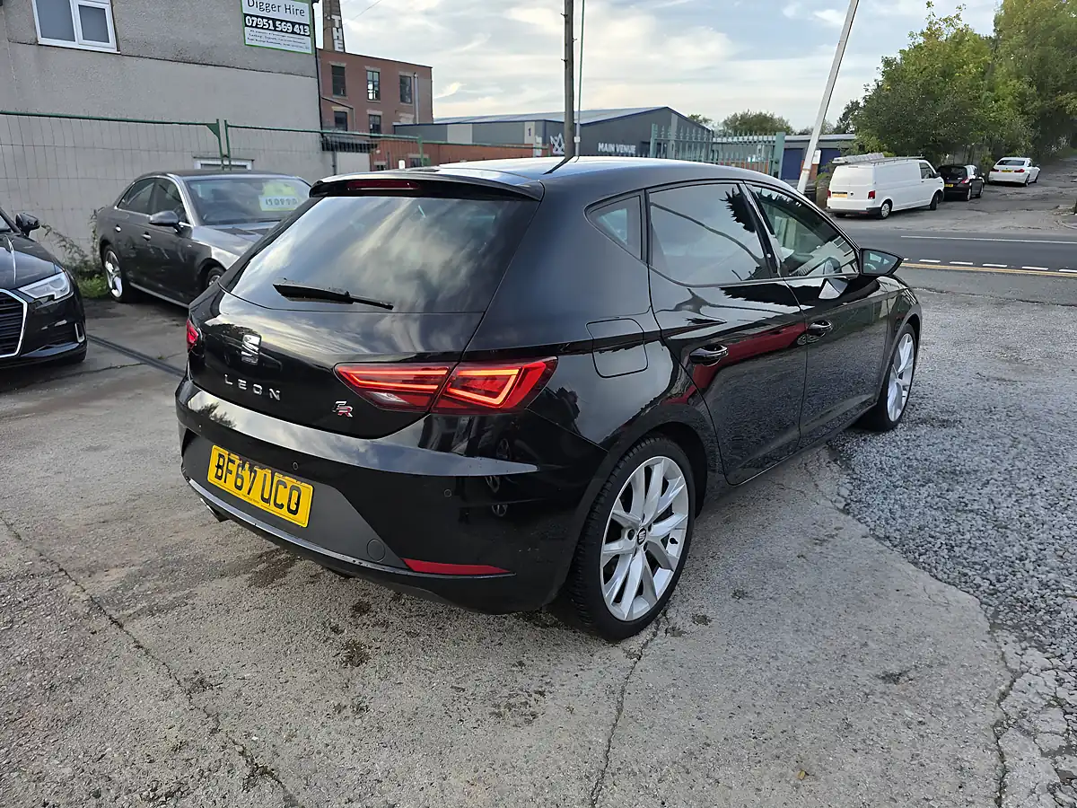 Used 2017 SEAT Leon Fr Technology Black - Interior and Exterior details 6