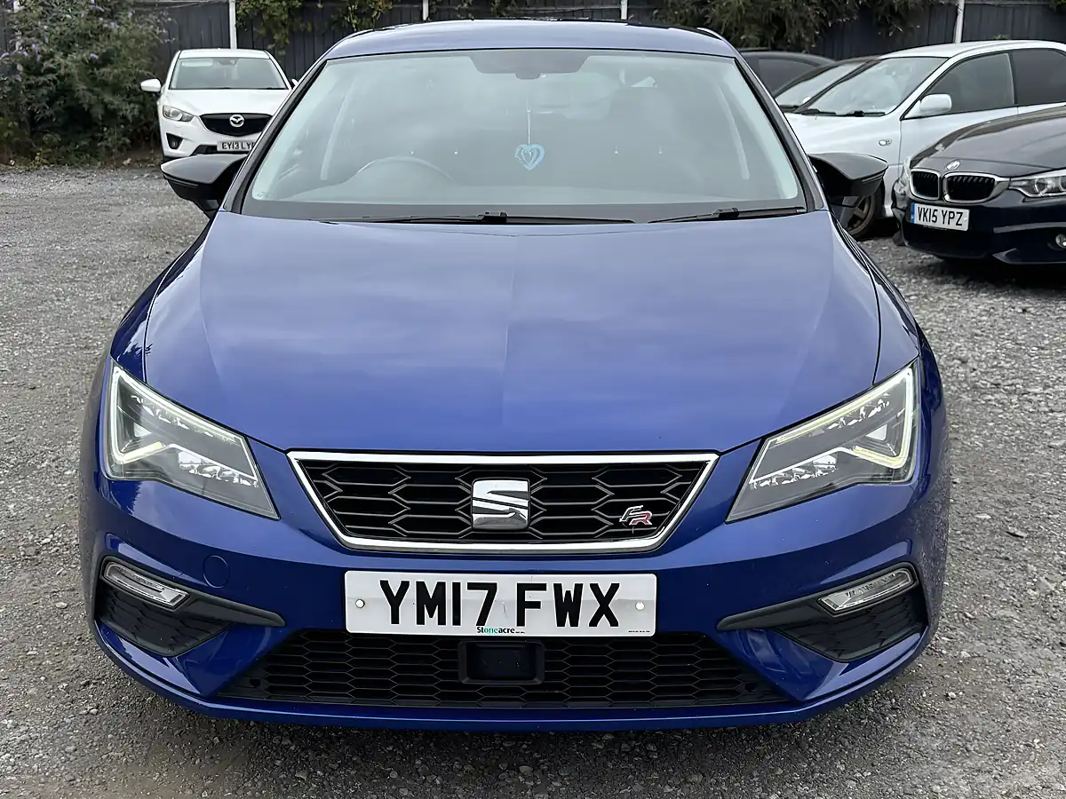 Used 2017 SEAT Leon Fr Technology Blue - Interior and Exterior details 2