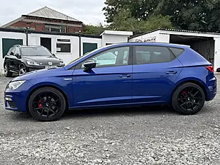 Used 2017 SEAT Leon Fr Technology Blue - Interior and Exterior details 4
