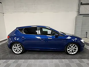 Used 2017 SEAT Leon Fr Technology Blue - Interior and Exterior details 8