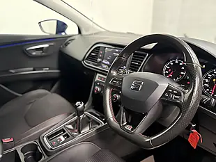 Used 2017 SEAT Leon Fr Technology Blue - Interior and Exterior details 9