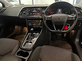 Used 2017 SEAT Leon Fr Technology Boheme Purple - Interior and Exterior details 20