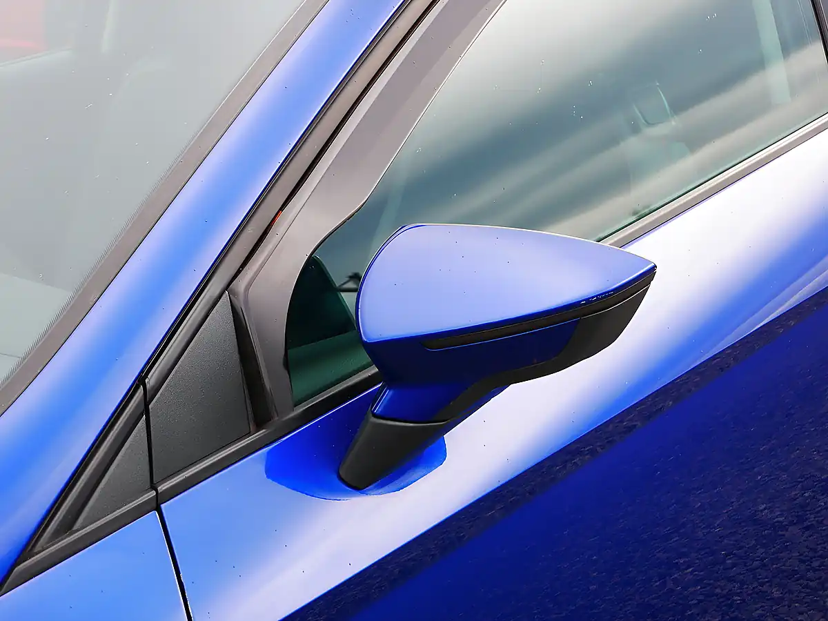 Used 2017 SEAT Leon Fr Technology Coupe Mystic Blue - Interior and Exterior details 14