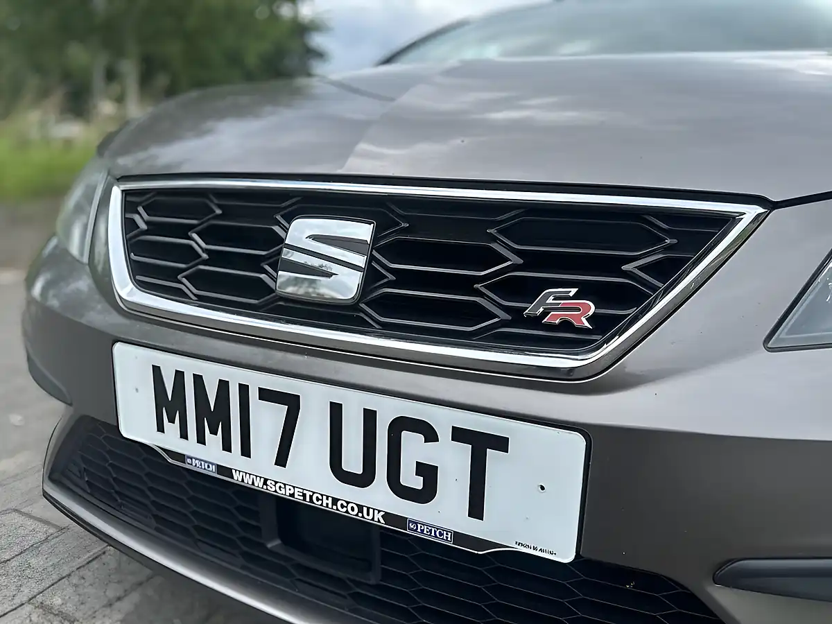 Used 2017 SEAT Leon Fr Technology Grey - Interior and Exterior details 11