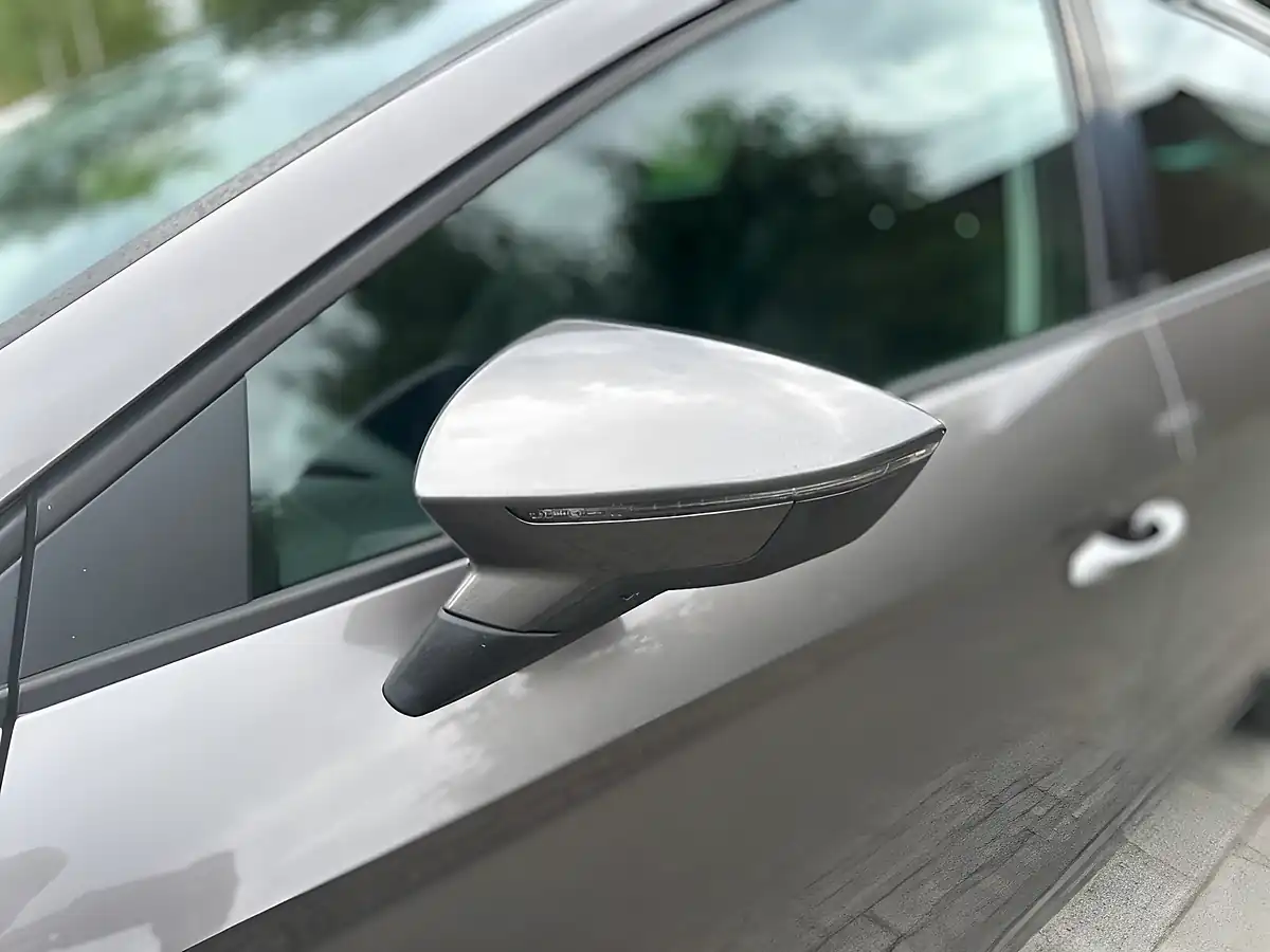 Used 2017 SEAT Leon Fr Technology Grey - Interior and Exterior details 15