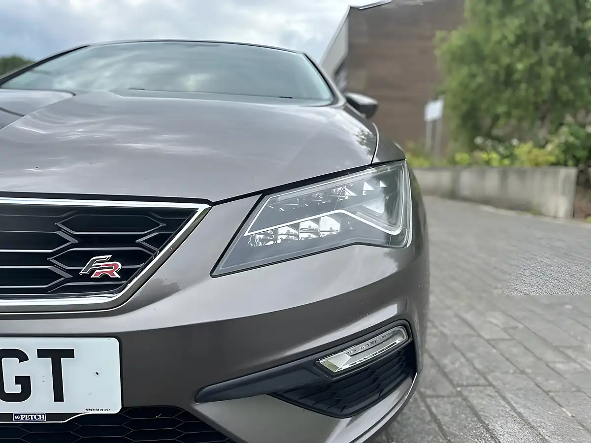Used 2017 SEAT Leon Fr Technology Grey - Interior and Exterior details 17