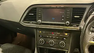 Used 2017 SEAT Leon Fr Technology Grey - Interior and Exterior details 10