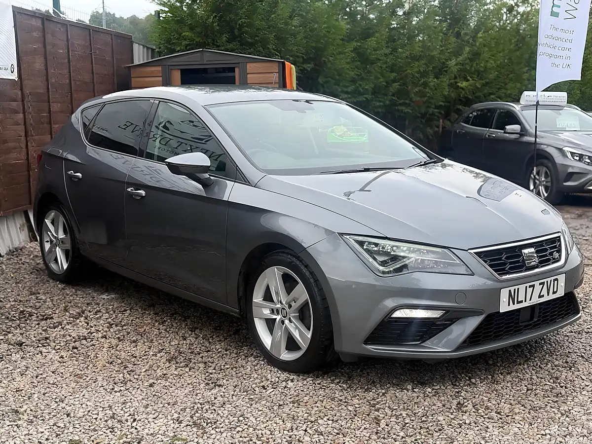 Used 2017 SEAT Leon Fr Technology Grey - Interior and Exterior details 6