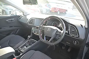 Used 2017 SEAT Leon Fr Technology Ice Silver - Interior and Exterior details 10