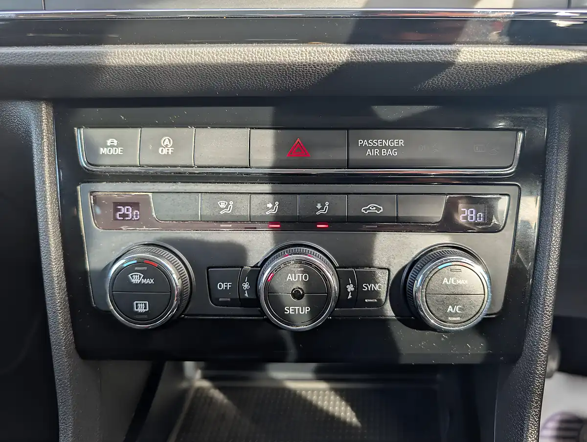 Used 2017 SEAT Leon Fr Technology - Interior and Exterior details 10