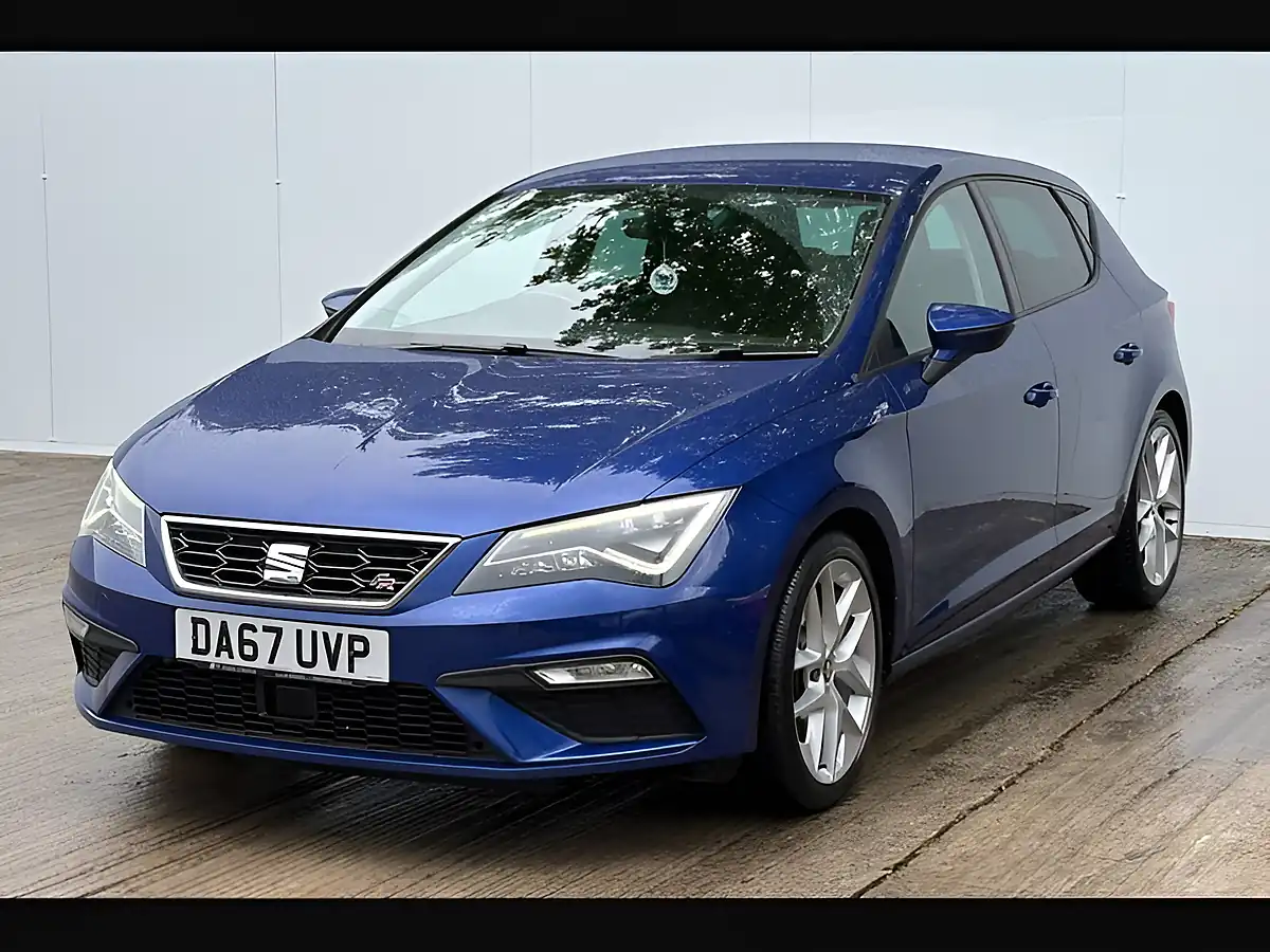 Used 2017 SEAT Leon Fr Technology Mediterranean Blue - Interior and Exterior details 19