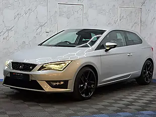 Used 2017 SEAT Leon Fr Technology Pack Sport Silver - Interior and Exterior details 4