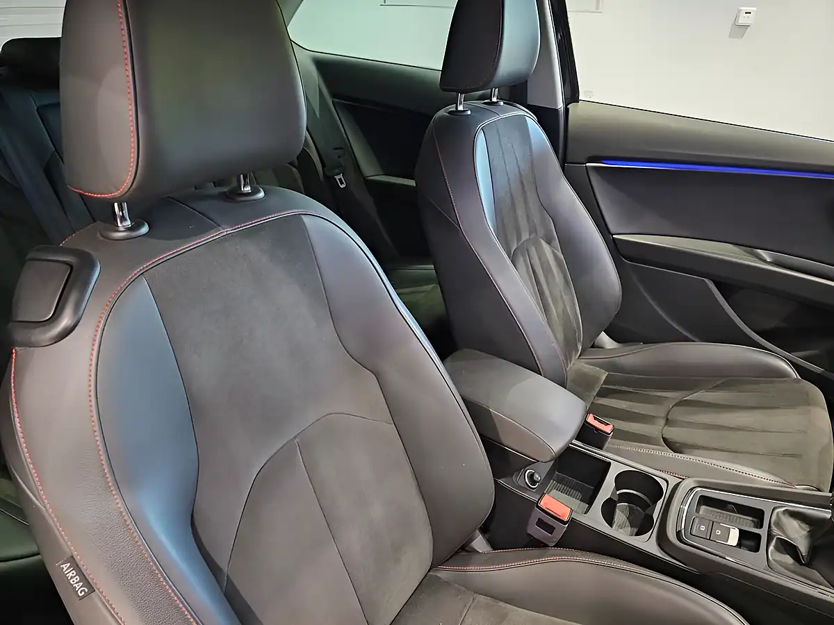 Used 2017 SEAT Leon Fr Technology Purple - Interior and Exterior details 14