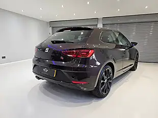 Used 2017 SEAT Leon Fr Technology Purple - Interior and Exterior details 4
