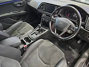 Used 2017 SEAT Leon Fr Technology Purple - Interior and Exterior details 9
