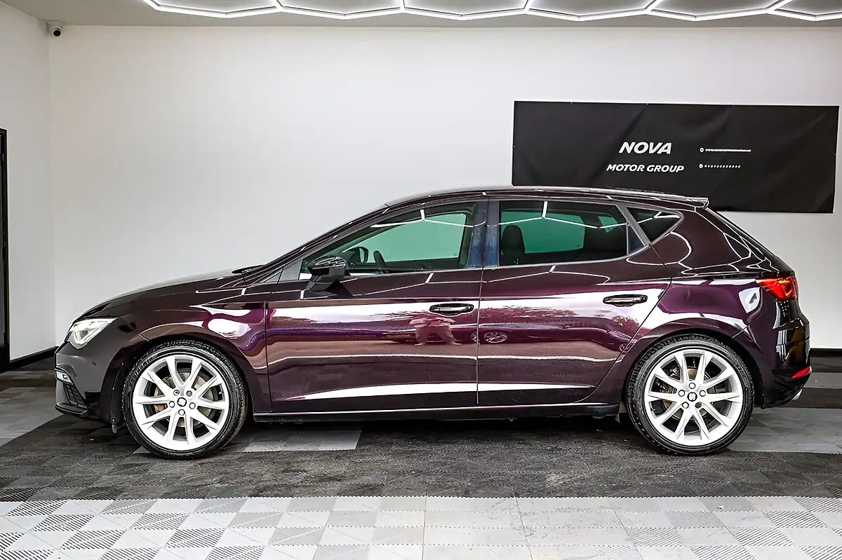Used 2017 SEAT Leon Fr Technology Purple - Interior and Exterior details 6