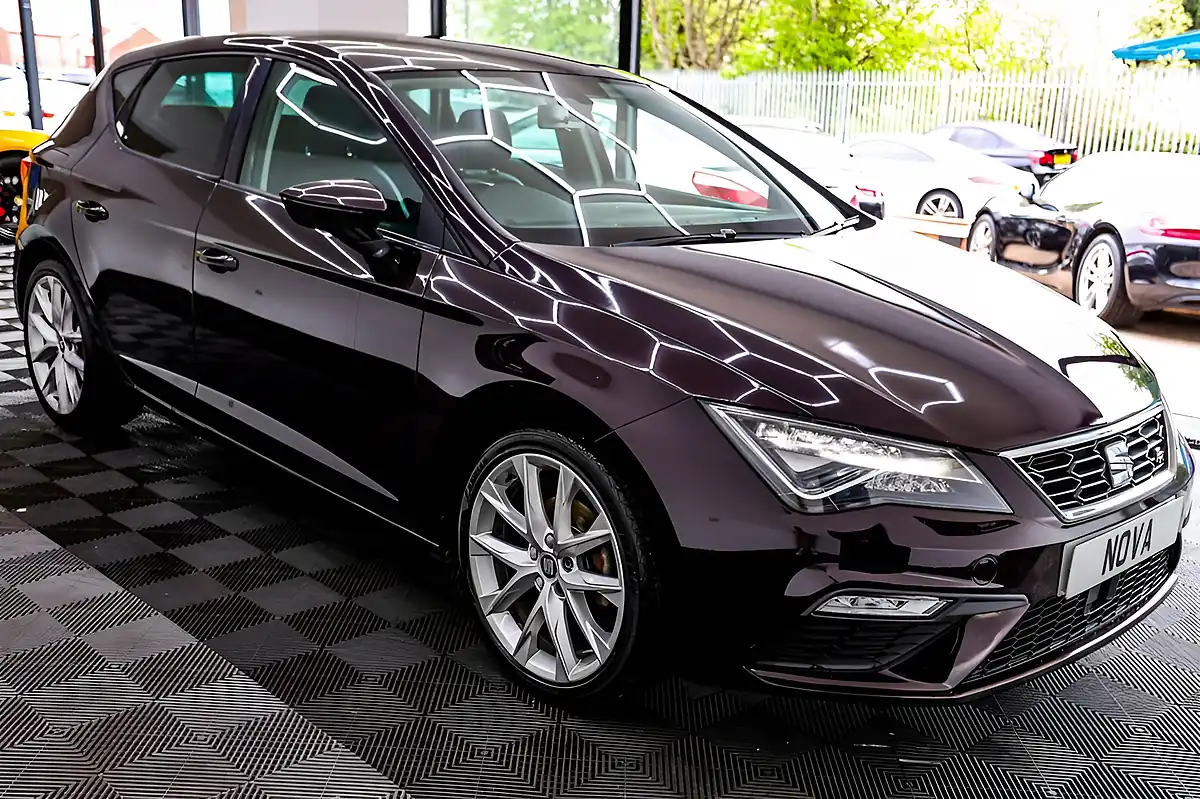 Used 2017 SEAT Leon Fr Technology Purple - Interior and Exterior details 9