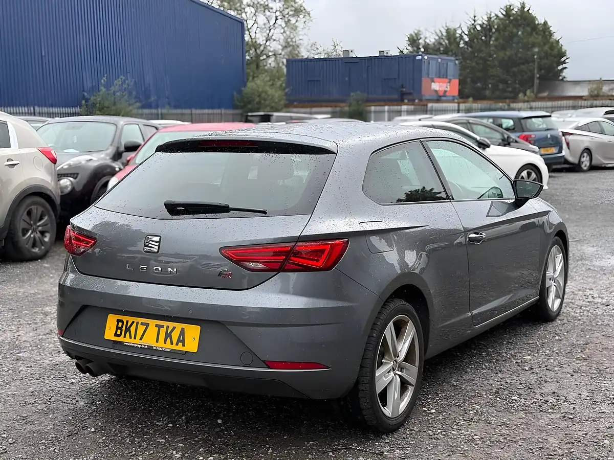 Used 2017 SEAT Leon Fr Technology Sport Coupe Grey - Interior and Exterior details 8