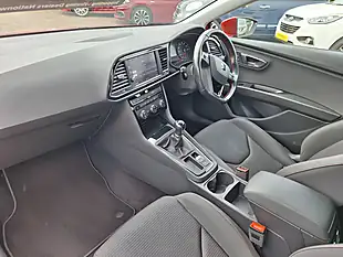 Used 2017 SEAT Leon Fr Technology Sport Coupe Red - Interior and Exterior details 2