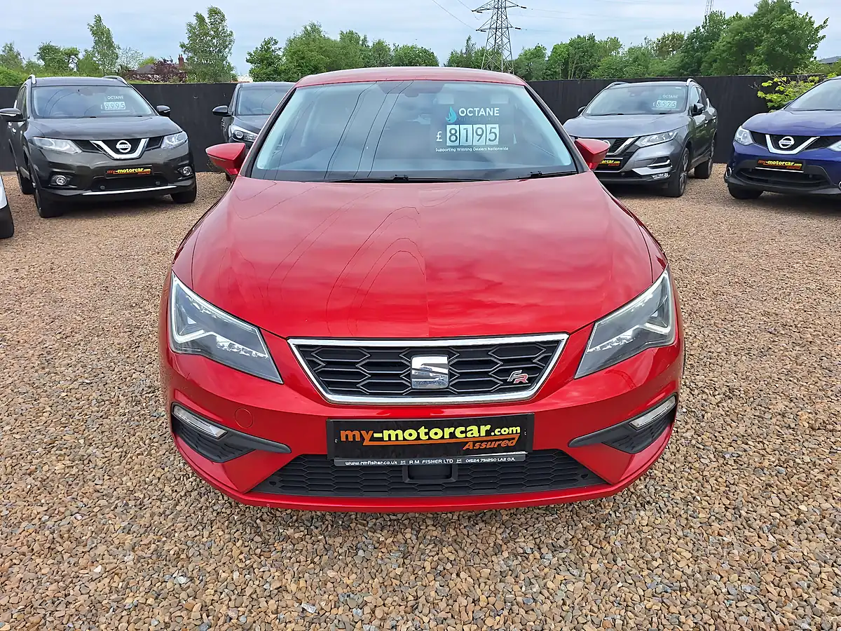 Used 2017 SEAT Leon Fr Technology Sport Coupe Red - Interior and Exterior details 9